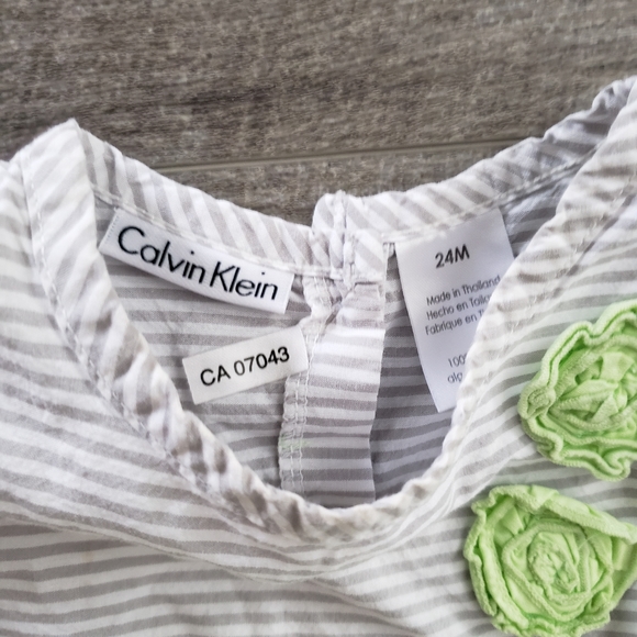 Calvin Klein 24mth Dress - Picture 3 of 4